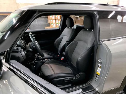 Used 2020 MINI Cooper S image 26