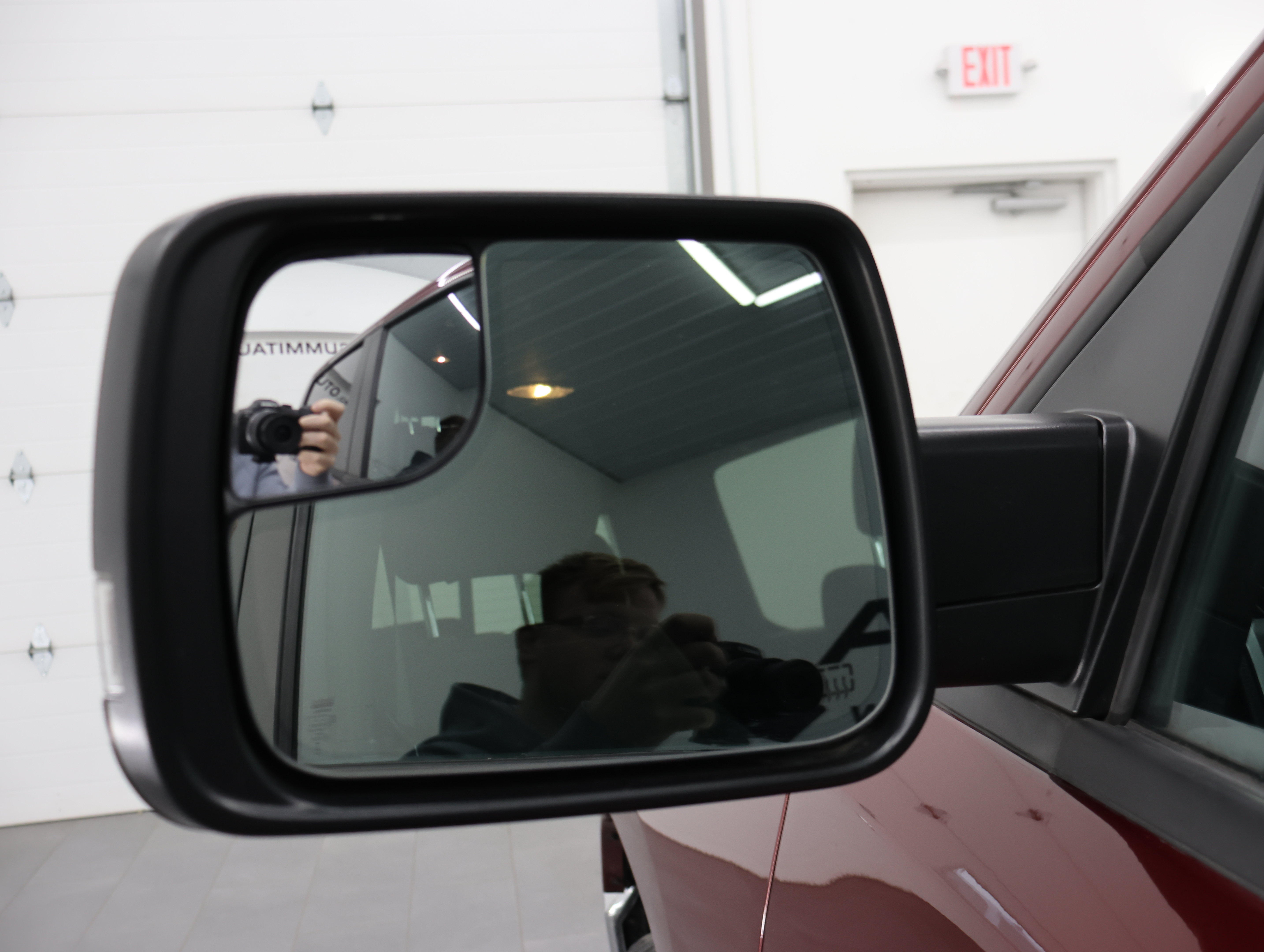 Used 2023 RAM 1500 Big Horn AWD/4WD image 37