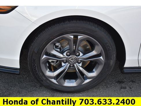 Certified 2025 Honda Accord EX-L image 30