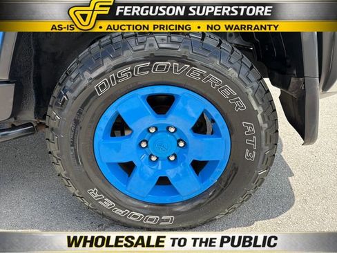 Used 2007 Toyota FJ Cruiser 4WD w/ Convenience Pkg image 31