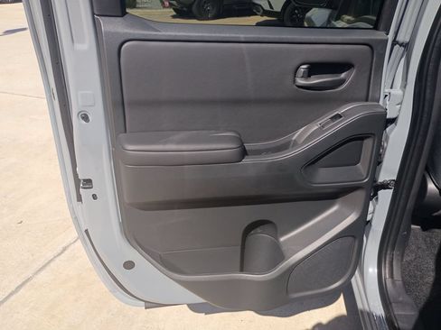New 2026 Nissan Frontier SV w/ Tow Package RWD image 36