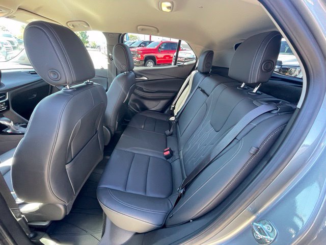 Used 2024 Buick Encore GX Avenir w/ Avenir Technology Package FWD image 17