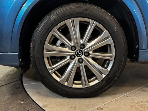 Used 2023 MAZDA CX-5 Signature image 9