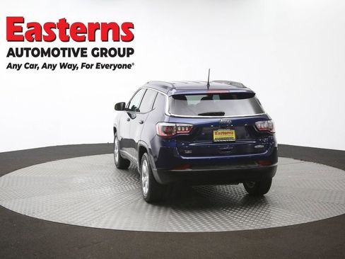 Used 2019 Jeep Compass Latitude FWD image 65