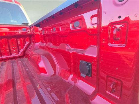 New 2026 GMC Canyon AT4 image 18