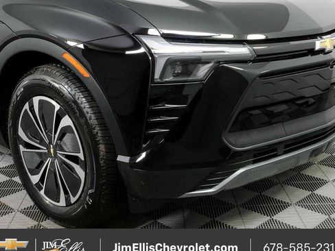 New 2026 Chevrolet Blazer EV LT image 35