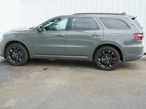 Used 2023 Dodge Durango GT AWD/4WD image 3