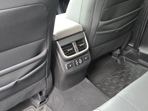 Used 2024 Subaru Outback Onyx Edition XT image 12