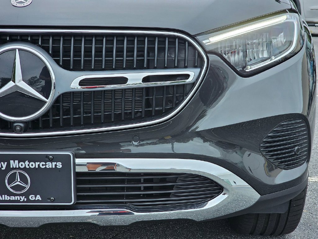 Used 2026 Mercedes-Benz GLC 300 image 9