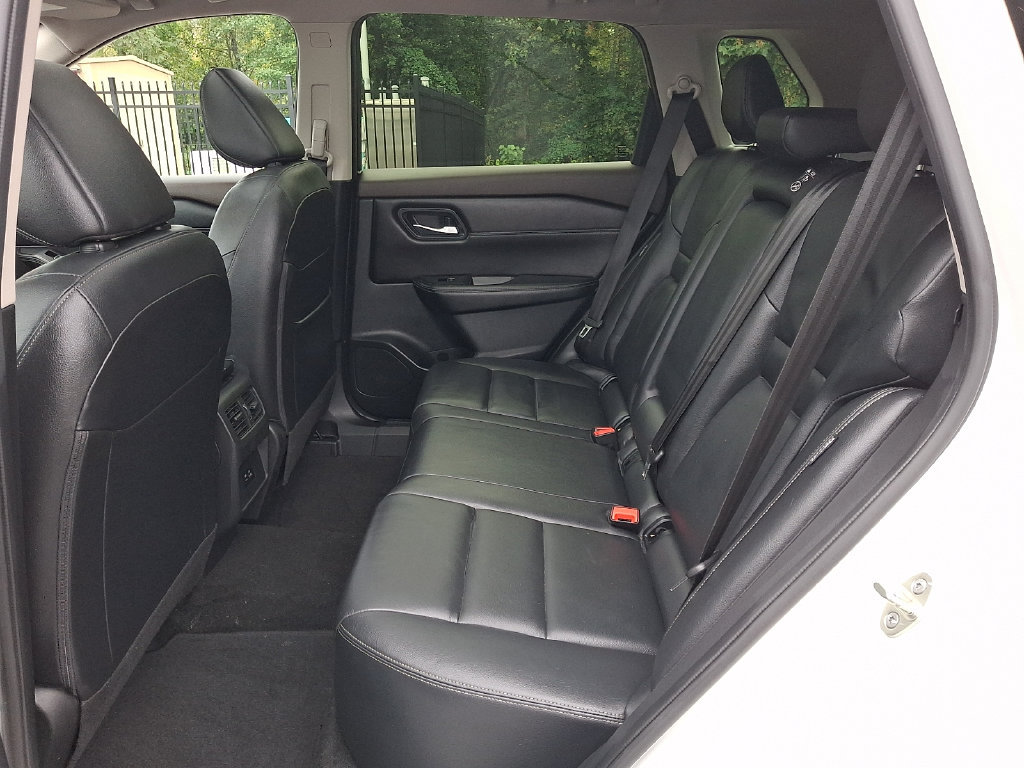 Certified 2023 Nissan Rogue SL AWD/4WD image 11
