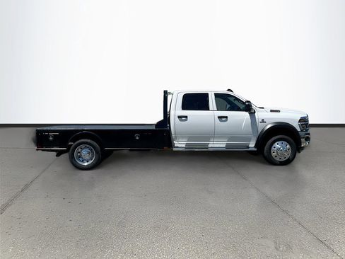 New 2026 RAM 5500 Tradesman w/ Chrome Appearance Group AWD/4WD image 8