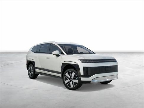 New 2026 Hyundai Ioniq 9 SEL image 2