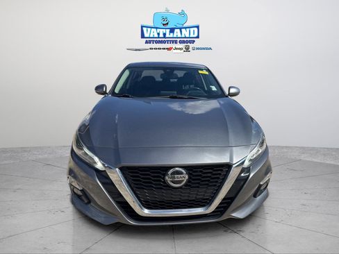 Used 2019 Nissan Altima 2.5 SV FWD image 8
