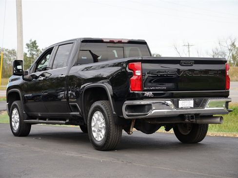 Used 2020 Chevrolet Silverado 2500 LTZ w/ LTZ Plus Package image 5