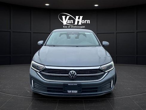 Used 2024 Volkswagen Jetta SEL FWD image 8