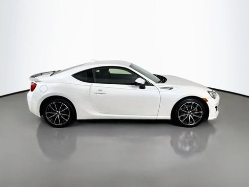 Used 2017 Subaru BRZ Premium RWD image 8