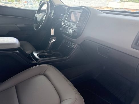 Used 2022 Chevrolet Colorado W/T w/ Custom Special Edition RWD image 20