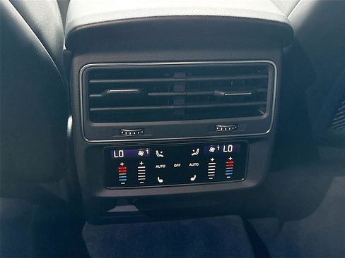 Certified 2026 Audi Q7 3.0T Premium Plus w/ Premium Plus Package AWD/4WD image 26