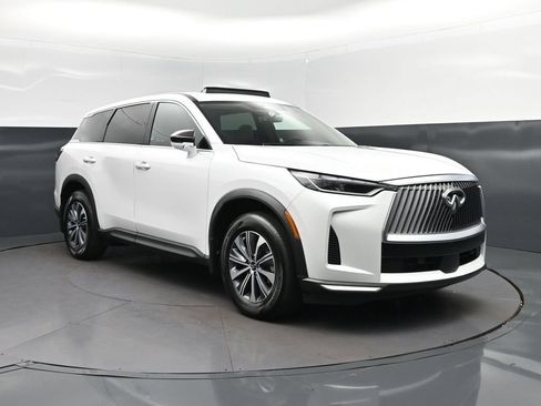 Certified 2026 INFINITI QX60 Pure w/ Cargo Package FWD image 9