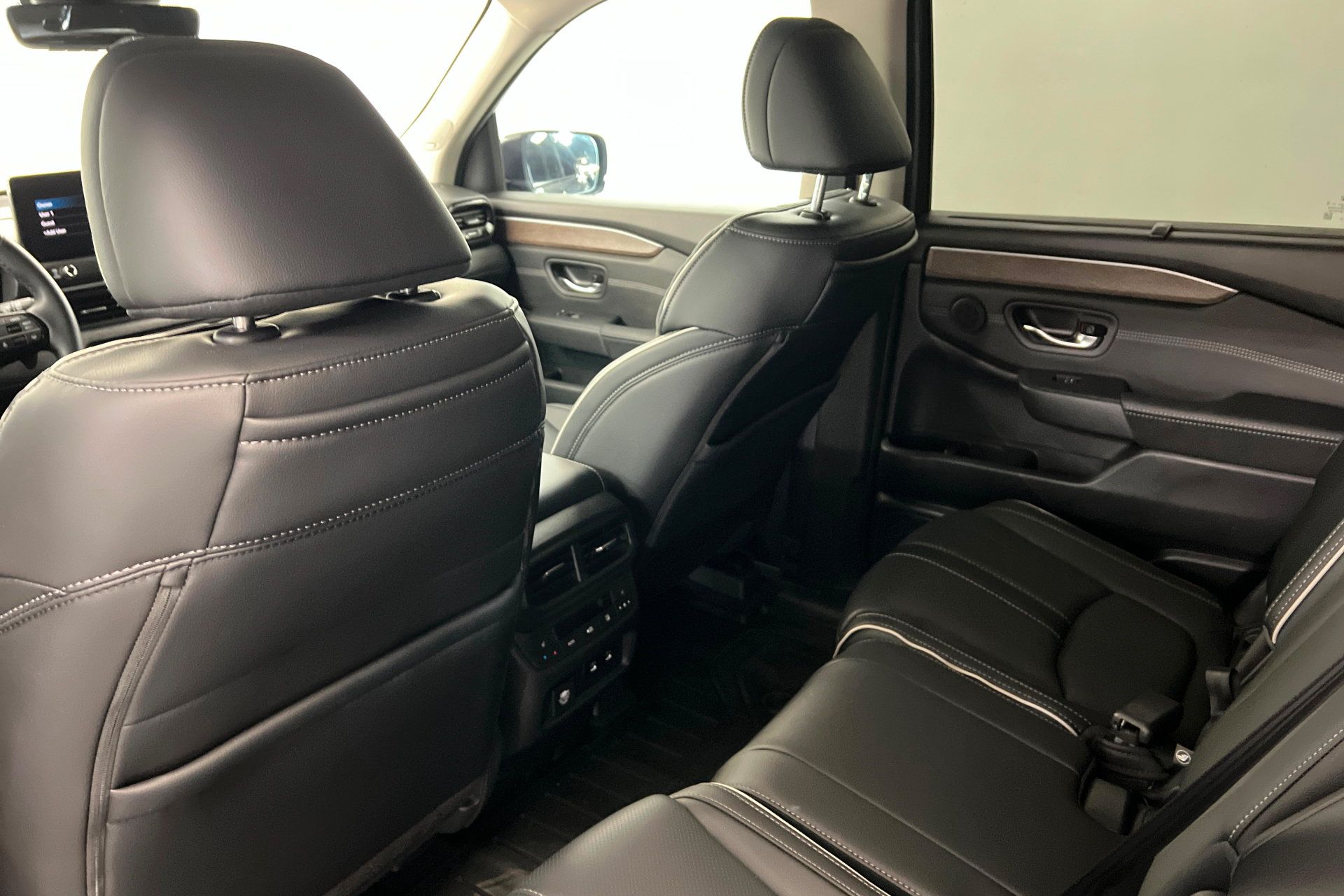 Used 2026 Honda Pilot Elite image 19