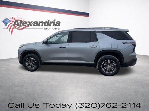 Certified 2024 Chevrolet Traverse LT image 6