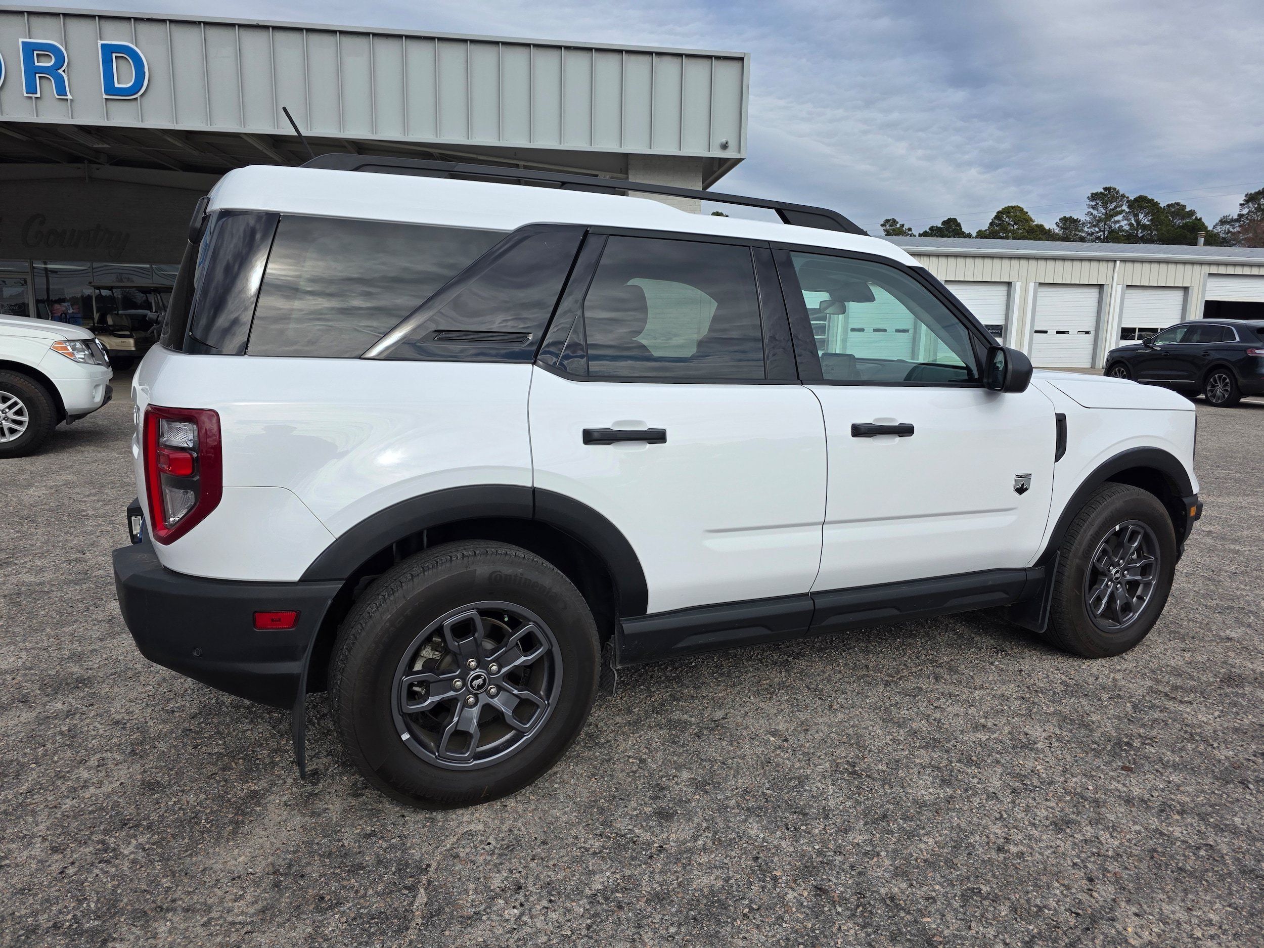 Used 2023 Ford Bronco Sport Big Bend w/ Convenience Package AWD/4WD image 3