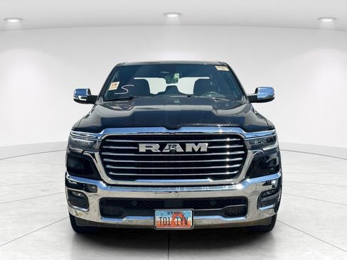 Used 2025 RAM 1500 Laramie AWD/4WD image 3