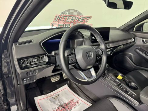 Used 2023 Honda Civic Sport Touring image 10
