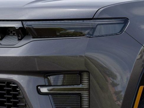 New 2026 Jeep Grand Wagoneer L Limited AWD/4WD image 6