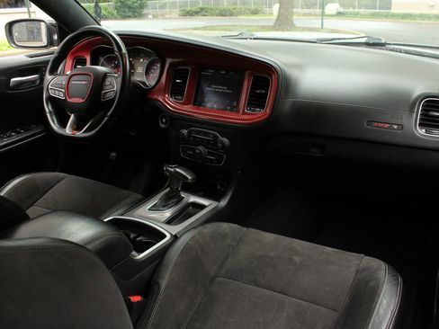 Used 2020 Dodge Charger Scat Pack RWD image 21
