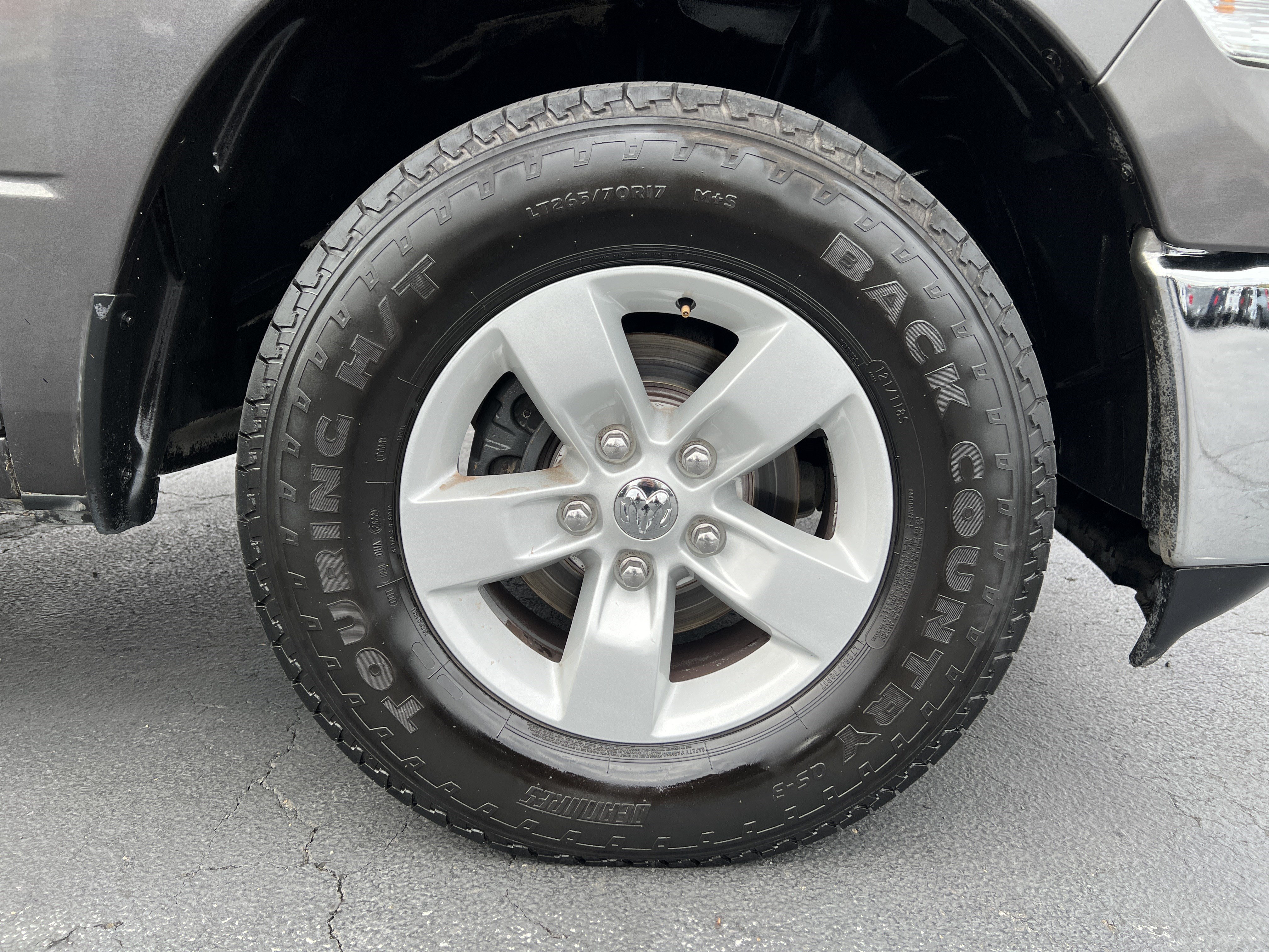 Used 2019 RAM 1500 Classic SLT w/ Luxury Group AWD/4WD image 12