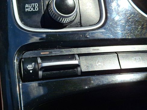 Used 2023 Kia Stinger GT-Line w/ Sun & Sound Package AWD/4WD image 19