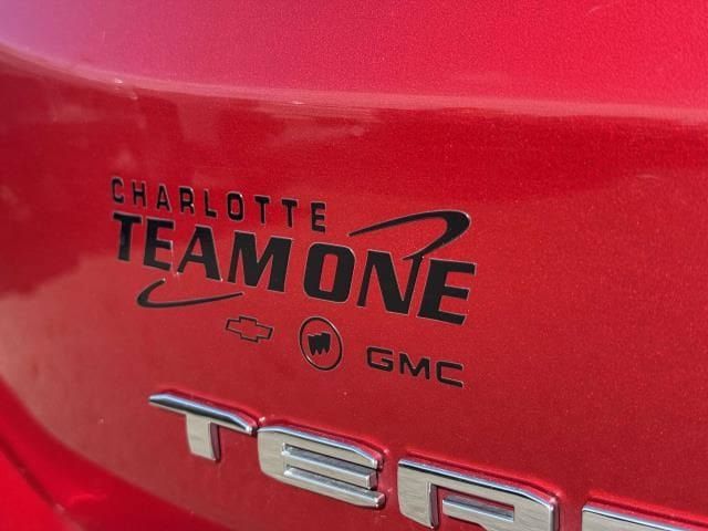 Used 2024 GMC Terrain Denali w/ Denali Premium Package AWD/4WD image 37