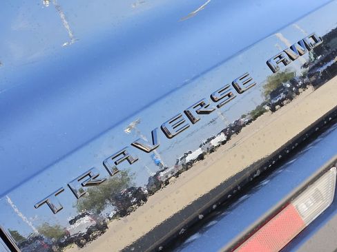 New 2026 Chevrolet Traverse Z71 w/ Driver Confidence Package image 7