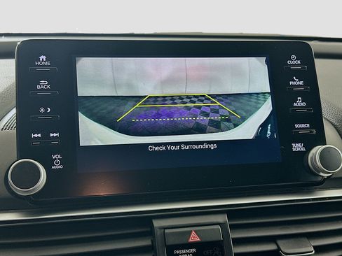 Used 2019 Honda Accord Sport image 21