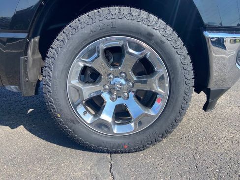 Used 2021 RAM 1500 Big Horn image 10