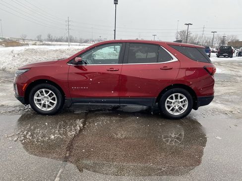 Used 2023 Chevrolet Equinox LT image 4
