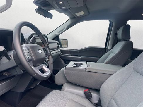 Used 2025 Ford F150 XLT w/ Equipment Group 301A Standard image 9