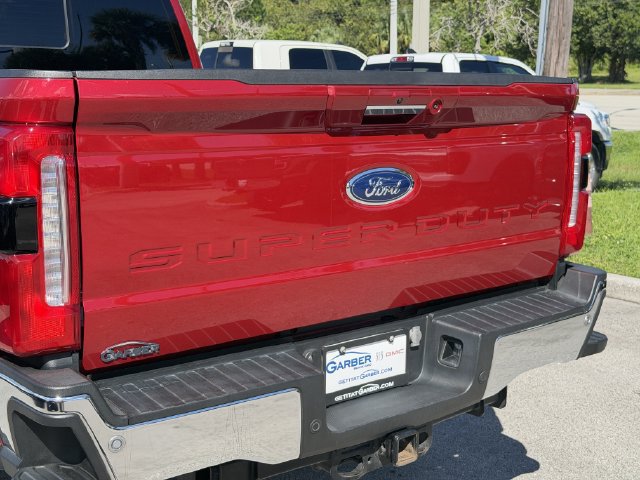 Used 2024 Ford F250 Lariat w/ Lariat Ultimate Package AWD/4WD image 10