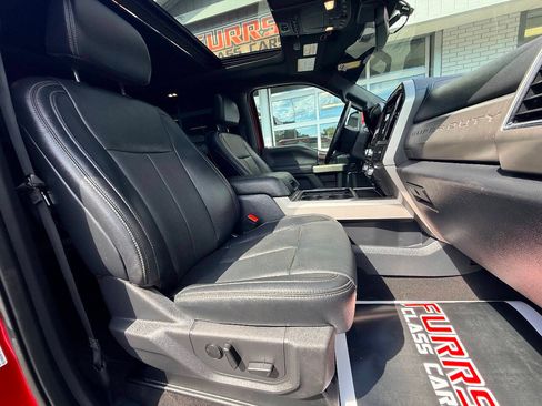 Used 2022 Ford F350 Lariat w/ Lariat Ultimate Package AWD/4WD image 41