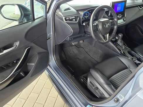 Used 2023 Toyota Corolla XSE w/ Carpet Mat Package (TMS) FWD image 19