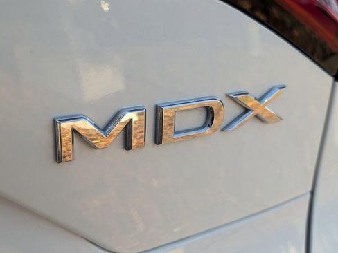Used 2023 Acura MDX FWD image 18