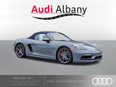 Used 2024 Porsche 718 Boxster S image 1