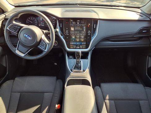 Certified 2025 Subaru Outback Premium image 10