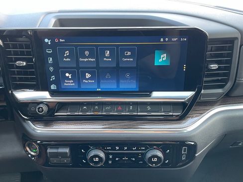 Used 2025 Chevrolet Silverado 1500 LT Trail Boss image 18