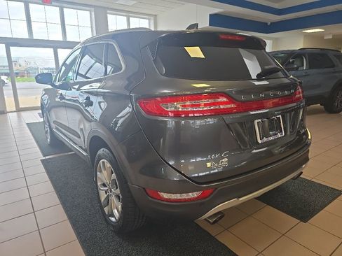 Used 2017 Lincoln MKC Select AWD/4WD image 5