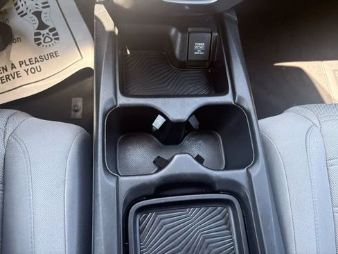 Used 2017 Honda CR-V EX image 32