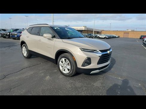 Certified 2021 Chevrolet Blazer LT image 2