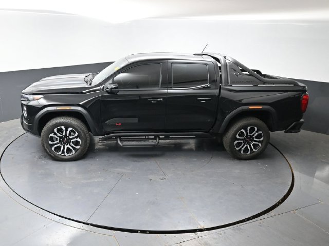 Used 2025 GMC Canyon AT4 w/ Nightfall Edition AWD/4WD image 46