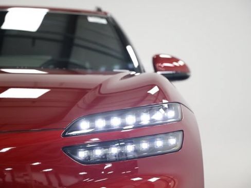 New 2026 Genesis GV60 AWD image 3